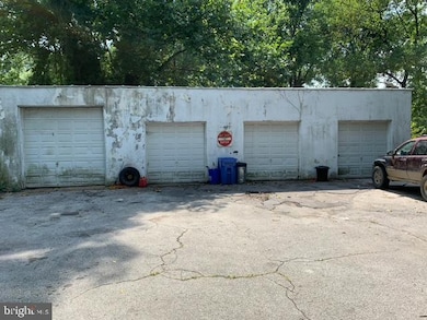 62 W Pitman St, Penns Grove, NJ 08069 - photo 7