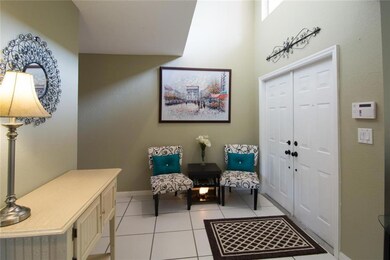 261 W Forest Oak Cir, Davie, FL 33325 - photo 5