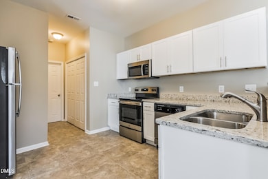 005-photo-kitchen-6678399