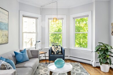 15 Trowbridge St unit 6, Cambridge, MA 02138 - photo 3