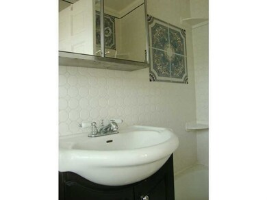 9 Brighton St unit 4, Providence, RI 02909 - photo 5