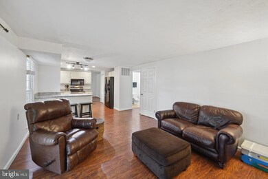 6994 Macbeth Way, Sykesville, MD 21784 - photo 7