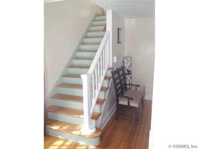 Foyer.
