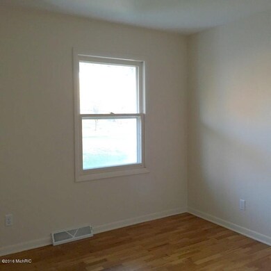 10459 8 Mile Rd, Ceresco, MI 49033 - photo 7