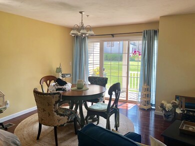 402 Hampton Way, Abington, MA 02351 - photo 3