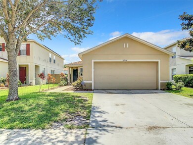 18924 Parapet Place, Land O Lakes, FL 34638 - photo 2