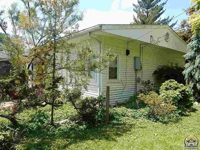 2518 SW Fillmore St, Topeka, KS 66611 - photo 5