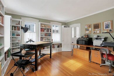 9 Parsons St, Newburyport, MA 01950 - photo 3