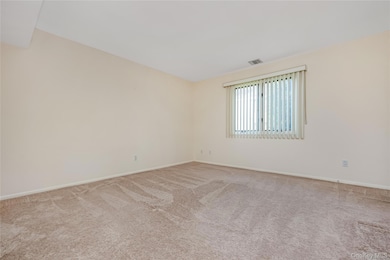20 Laurel Ave unit 55, East Islip, NY 11730 - photo 4