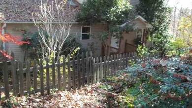 588 Crowe Mountain Rd, Walhalla, SC 29691 - photo 5