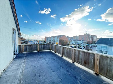 801 E Broadway unit F, Long Beach, NY 11561 - photo 3