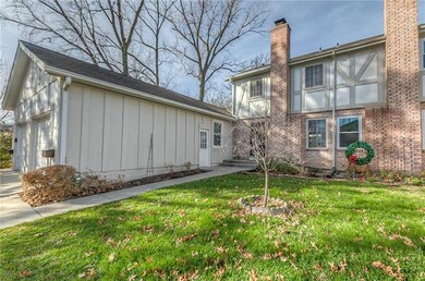 10147 Edelweiss Cir, Shawnee, KS 66203 - photo 4