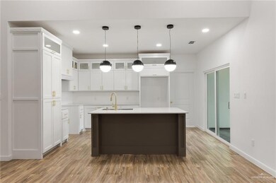 3508 New Frontier Dr, Edinburg, TX 78541 - photo 5