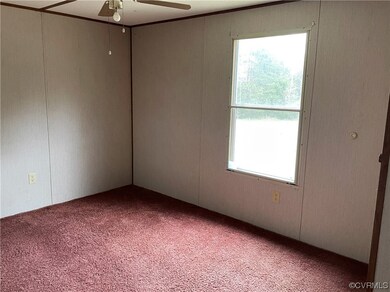 133 Hidden Ln, South Hill, VA 23970 - photo 4