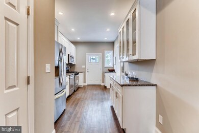 2038 E Fayette St, Baltimore, MD 21231 - photo 6