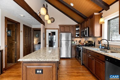 64 Squirrel Tree Ln, Roseland, VA 22967 - photo 4