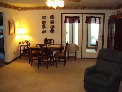 1320 Swan Dr, Franklin, IN 46131 - photo 5