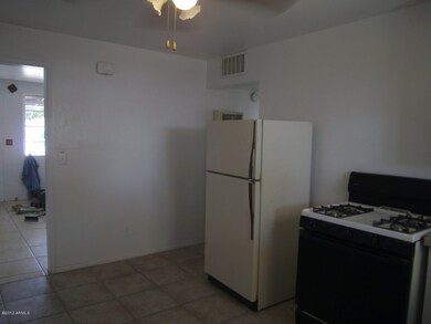 1327 E Carol Ave unit A, Phoenix, AZ 85020 - photo 6