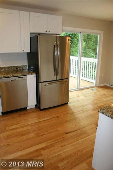 984 Round Top Dr, Annapolis, MD 21409 - photo 6