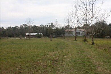 7242 Hackamore Rd, Zephyrhills, FL 33541 - photo 2