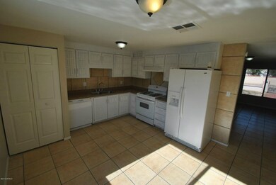 6241 W Alvarado Rd, Phoenix, AZ 85035 - photo 7