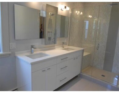 221 Wachusett St unit 1, Jamaica Plain, MA 02130 - photo 6