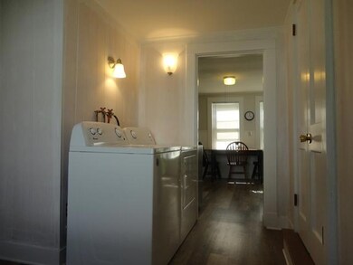 06 48 High Laundry