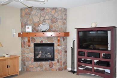 0 Kestrels 18 B at Smugglers Notch Resort unit 4873041, Cambridge, VT 05464 - photo 2