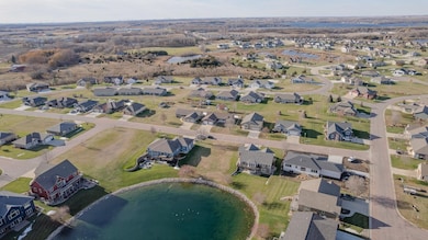 3007 Bonnie Ln, Milford, IA 51351 - photo 2