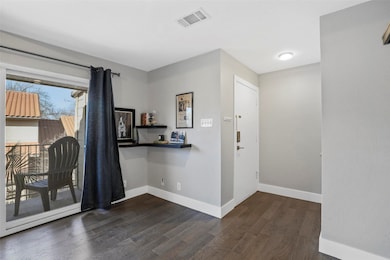 4777 Cedar Springs Rd unit 5F, Dallas, TX 75219 - photo 5