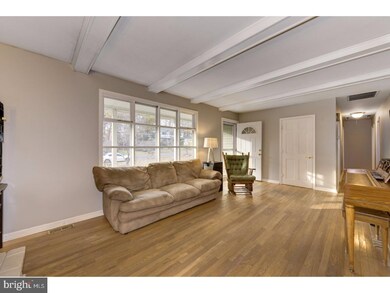 2124 Carriage Ln, Atco, NJ 08004 - photo 4