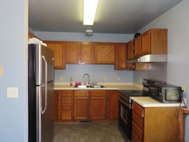 389 Roy St N, Saint Paul, MN 55104 - photo 4