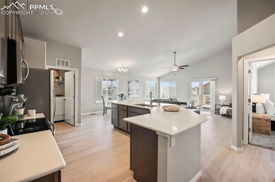 Wonderful open floor plan and vaulted ceilings!
