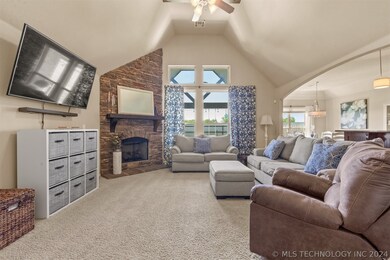 2909 W Mobile Place, Broken Arrow, OK 74011 - photo 7