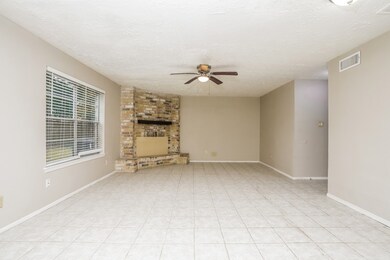 6403 Bazel Brook Dr, Missouri City, TX 77489 - photo 5