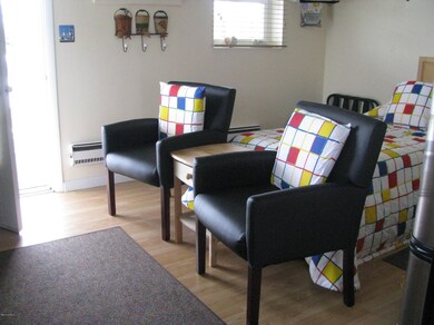 303 Henderson Blvd unit 18,BLDG 3, Atlantic Beach, NC 28512 - photo 3