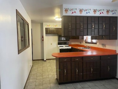 1405 E 29th St, Marshfield, WI 54449 - photo 3