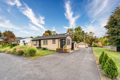 219 Low St, Newburyport, MA 01950 - photo 6