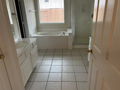 5108 Caprock Dr, Pearland, TX 77584 - photo 3