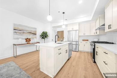 309 Encampment Ct unit 309, Montville Twp., NJ 07082 - photo 7