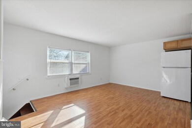 288 Greenough St unit B, Philadelphia, PA 19127 - photo 5