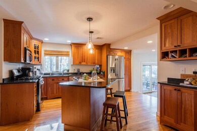 6 Shadwell Rd, Nashua, NH 03062 - photo 4