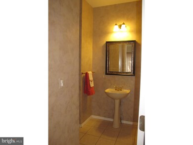 24 Belmont Dr, Trenton, NJ 08691 - photo 7