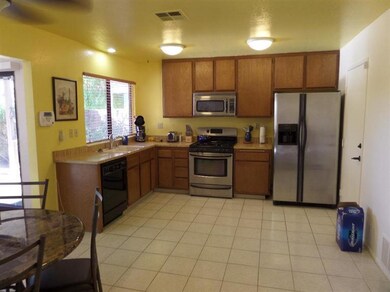 34455 Suncrest Dr, Cathedral City, CA 92234 - photo 3