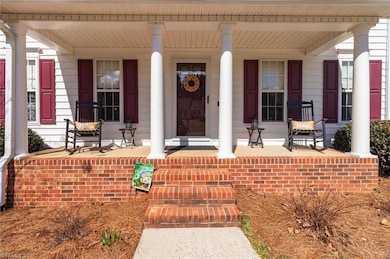 108 Kathleen Ct, King, NC 27021 - photo 4