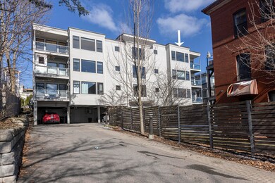 133 York St._W5_027