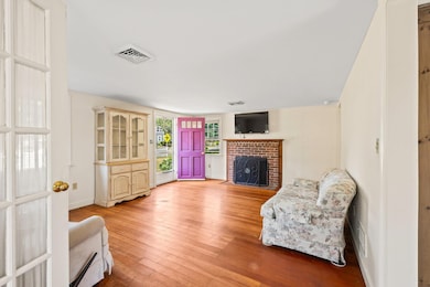 216 Sea St, Dennis Port, MA 02639 - photo 6