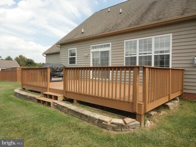 129 Carriage Dr, Harpers Ferry, WV 25425 - photo 3