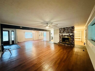 248 Lincoln Ave, Fitzgerald, GA 31750 - photo 5