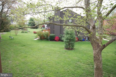 6310 Raritan Ct, Columbia, MD 21045 - photo 2